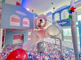 Kukup Xiang Holiday Home