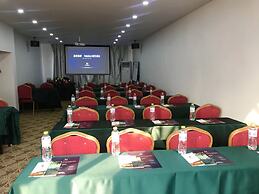 Yijie Holiday Hotel Taierzhuang Old Town