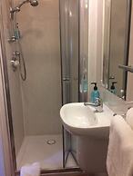 MacDougall Clansman Hotel