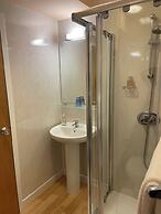 MacDougall Clansman Hotel