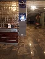 Signatious Hotel and Suites Delta