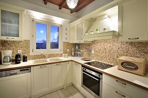 Villa Superview Chrysantina