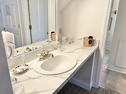 50 Lincoln Short North B&B