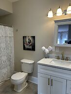 50 Lincoln Short North B&B