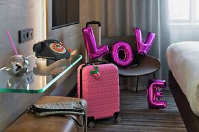 Moxy Katowice Airport