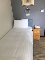 Bridge Farm Guesthouse