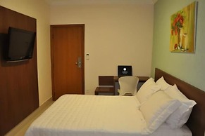 Hotel Saron