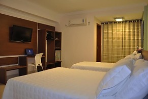Hotel Saron