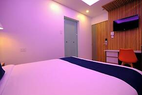 Victoria City Hotel