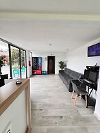 Springhills Quito Airport