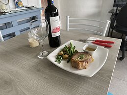 Springhills Quito Airport