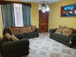 Casa hermosa a 20 minutos del aeropuerto