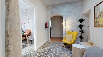 Hostal Boutique La Española by Bossh Hotels