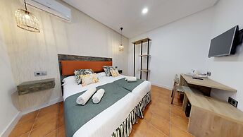 Hostal Boutique La Española by Bossh Hotels