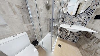 Hostal Boutique La Española by Bossh Hotels