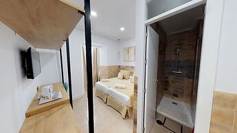 Hostal Boutique La Española by Bossh Hotels