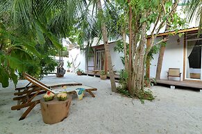 Eden BAANI Lodge