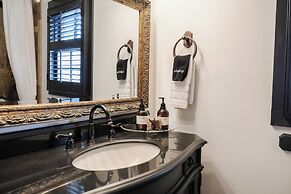 The Winchester Lodge