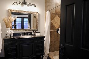 The Winchester Lodge