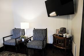 The Winchester Lodge