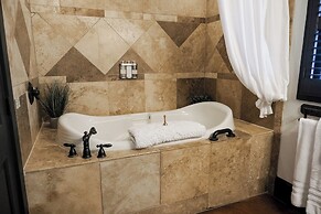 The Winchester Lodge