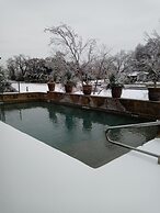 The Winchester Lodge