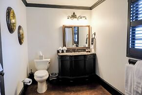 The Winchester Lodge