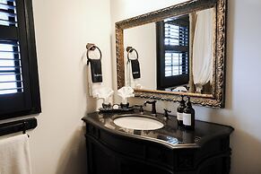 The Winchester Lodge