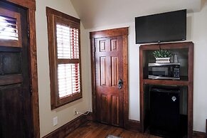 The Winchester Lodge