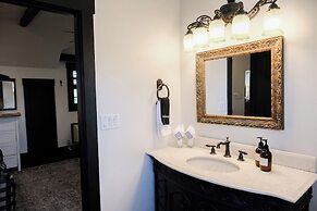 The Winchester Lodge