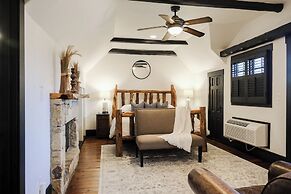 The Winchester Lodge