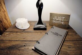 The Winchester Lodge