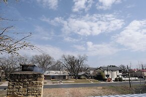 The Winchester Lodge