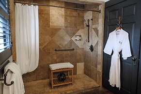 The Winchester Lodge