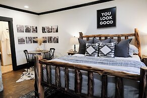 The Winchester Lodge