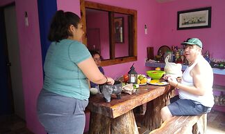 Hotel y Temazcal en Solferino