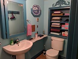 Gower Manor Historical Bed & Breakfast