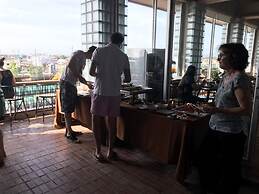 Laekhon Nonbai Hotel