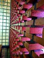 Laekhon Nonbai Hotel