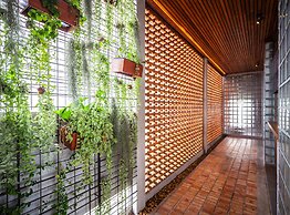 Laekhon Nonbai Hotel