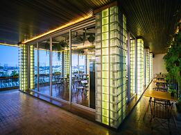 Laekhon Nonbai Hotel