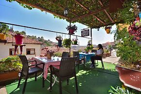 Kervan Konuk Evi Pansiyon - Hostel