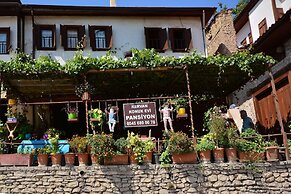 Kervan Konuk Evi Pansiyon - Hostel