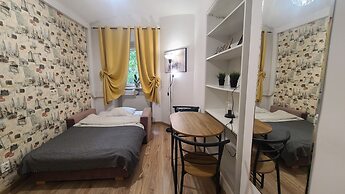 Lorf Hostel&Apartments