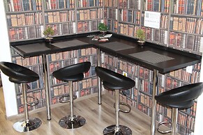 Lorf Hostel&Apartments