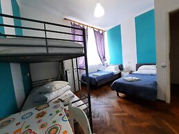 Lorf Hostel&Apartments