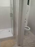 Lorf Hostel&Apartments