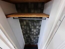 Lorf Hostel&Apartments