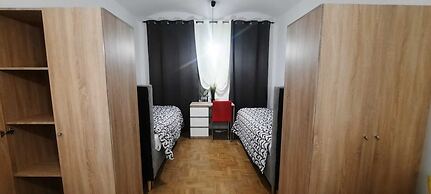 Lorf Hostel&Apartments