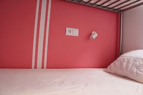 Lorf Hostel&Apartments